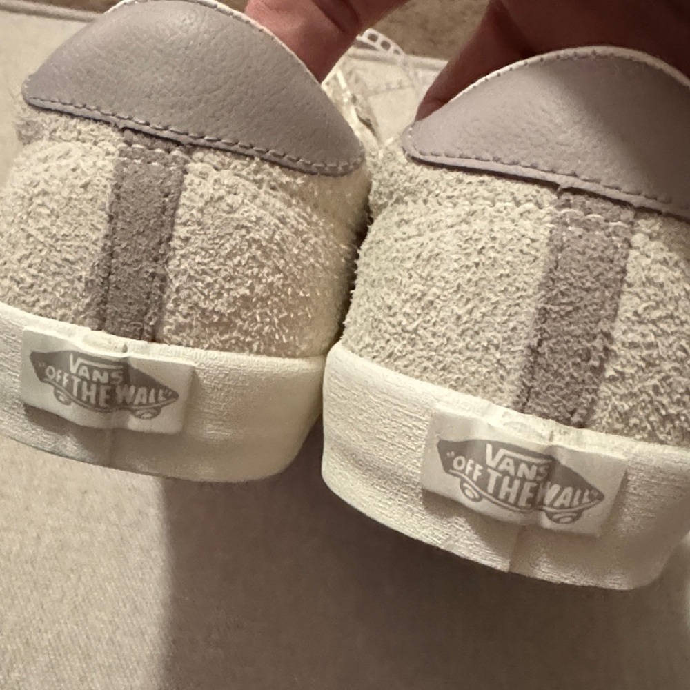 NWT VANS Brushed Sueded Leather Sneaker-Gray-Wmns 8.5/Mens 7 - Picture 6 of 13